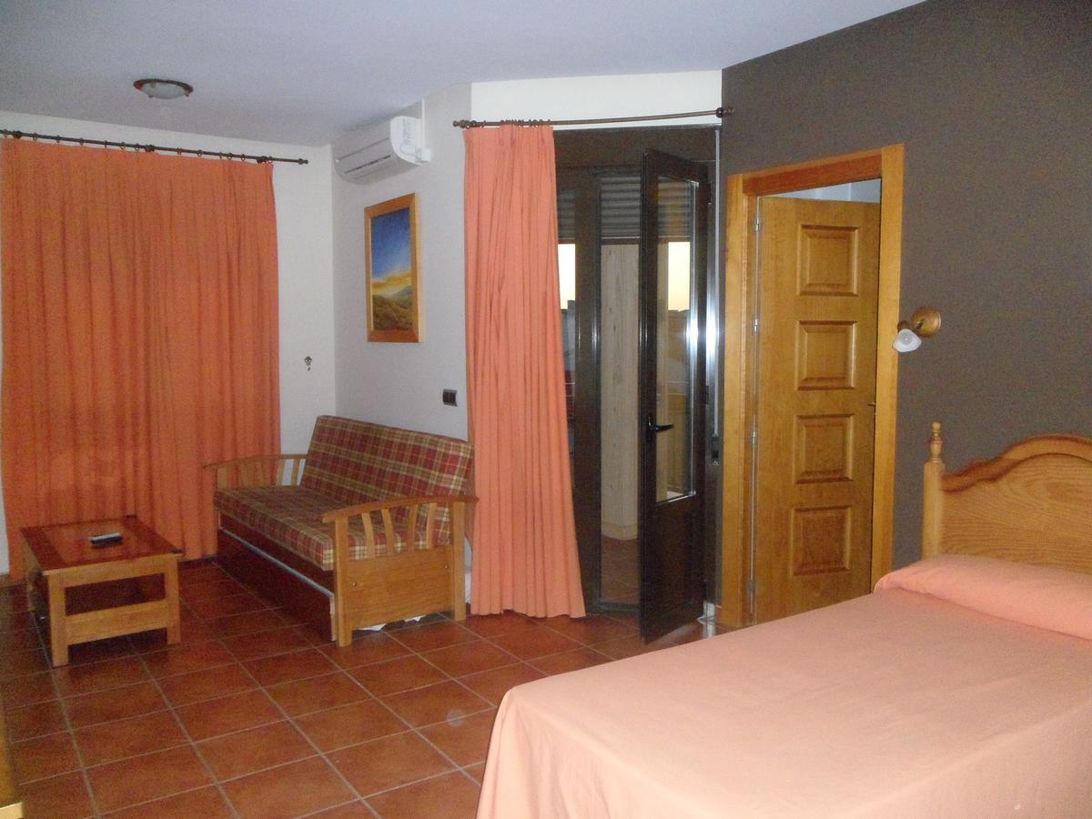 Hotel Rural La Encina Almadén Buitenkant foto