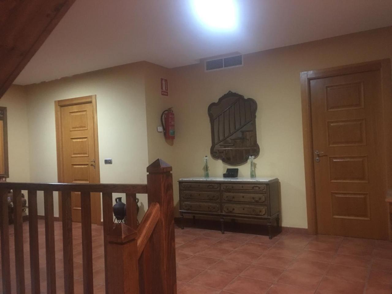 Hotel Rural La Encina Almadén Buitenkant foto
